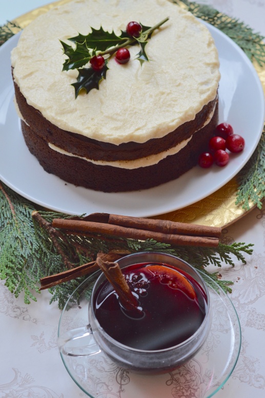 Chocolate Gingerbread Christmas Cake