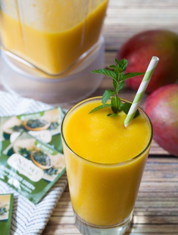 Mango and Green Tea Smoothie