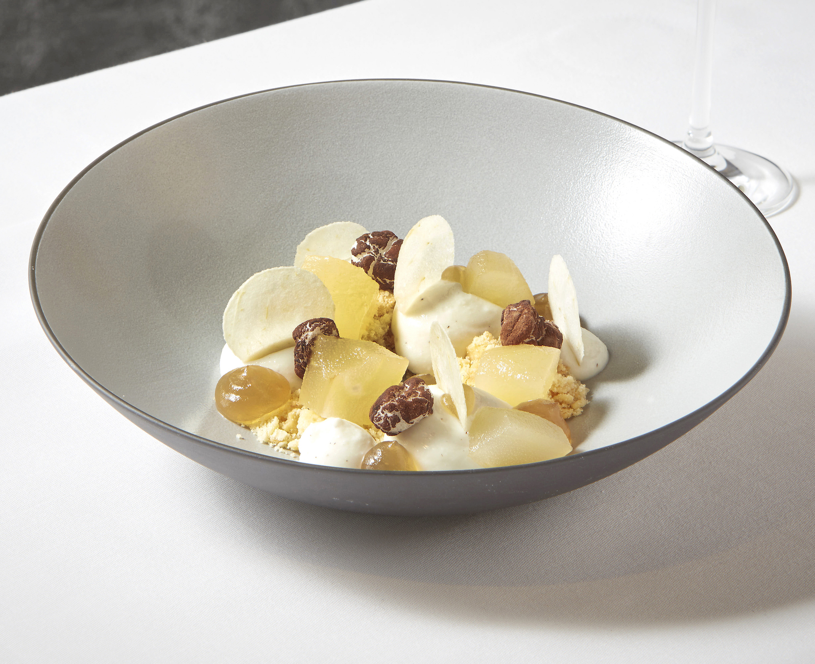 Ricotta cheese and pears, cocoa meringue and passito di Pantelleria jelly copy